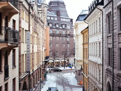 Snösmältning mark i Stockholm 
